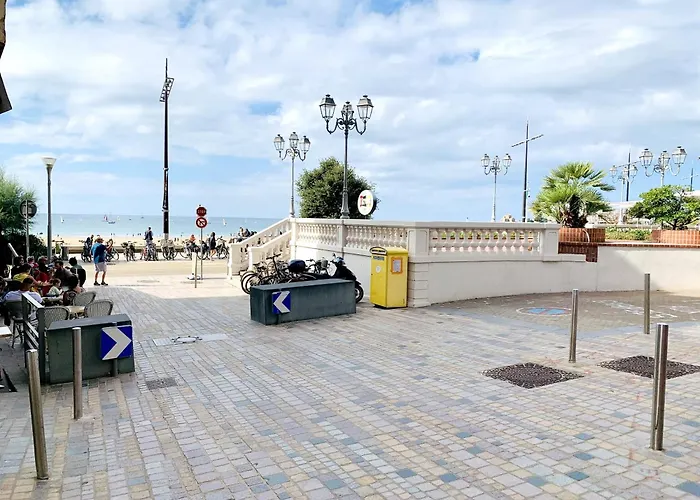 Ocean * 莱萨布勒-多洛讷